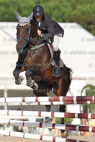 DE CESARIS_CORNEVAL_ECC_2011_SS3_4184.jpg